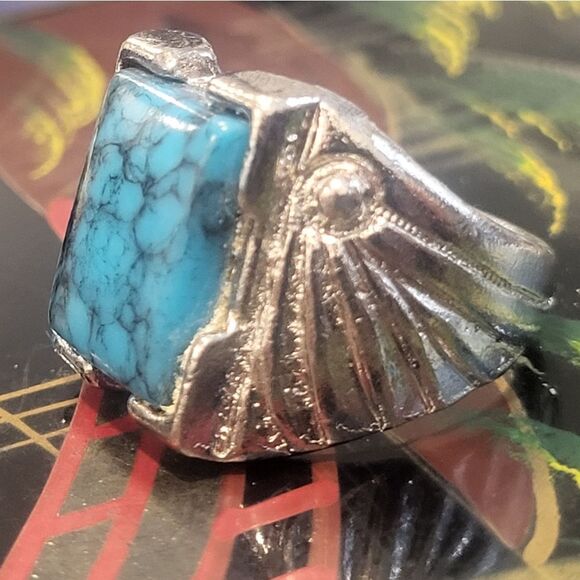 Native American Ring, spiderweb turquoise stone 8.5 - Picture 4 of 6